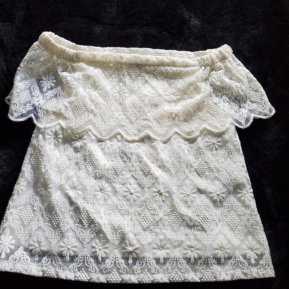 Crochet Top - Picture 1 of 2